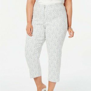 New Alfani Women's Plus Size Silver Leaf Shine Pan